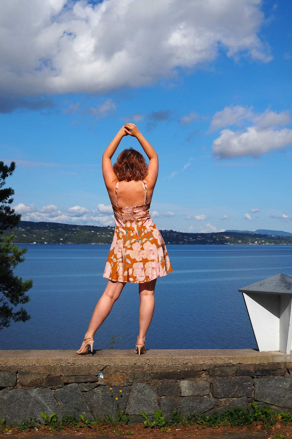 Dressing med stropper