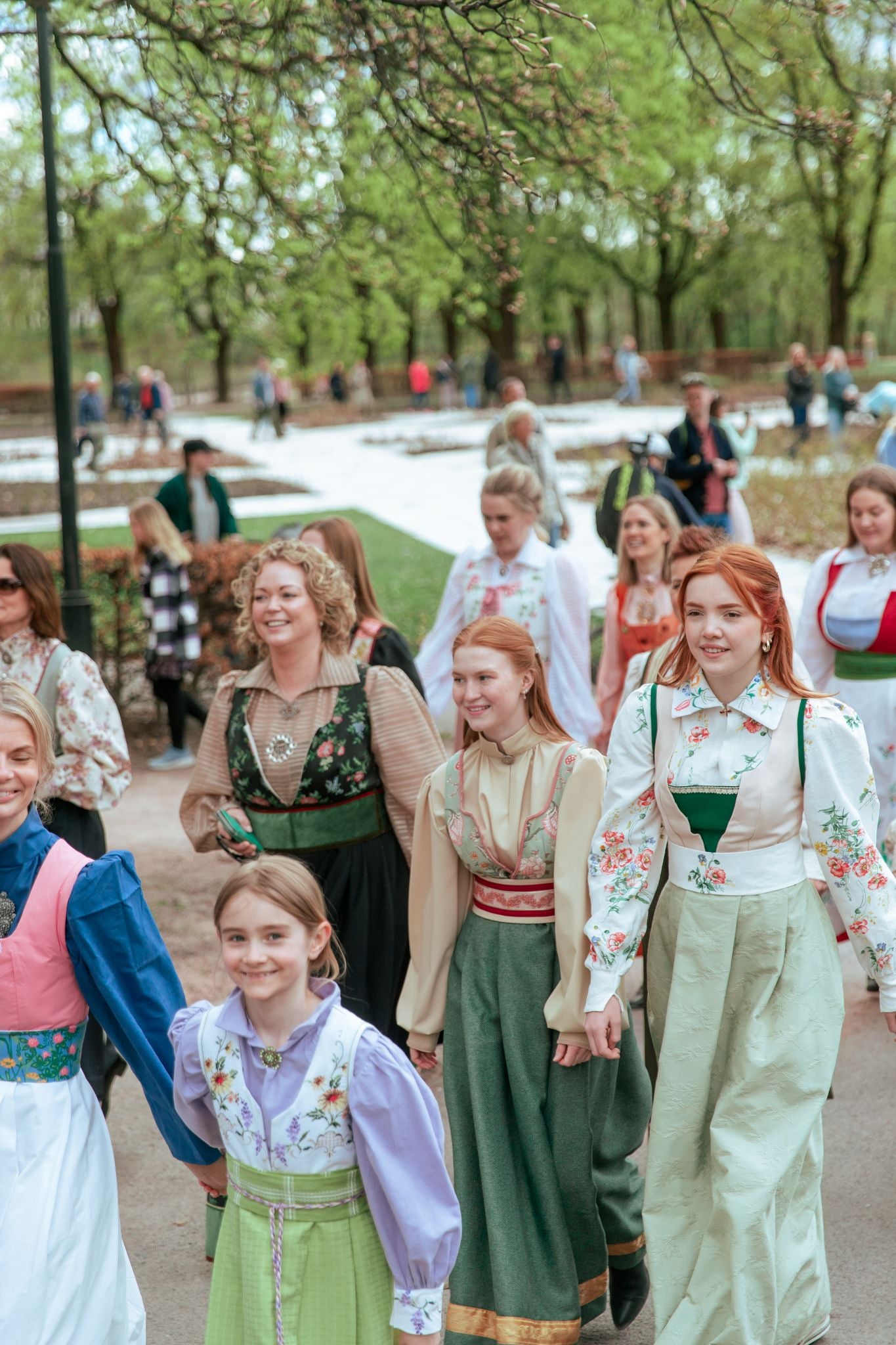 Fæstdrakt Dame + bluse