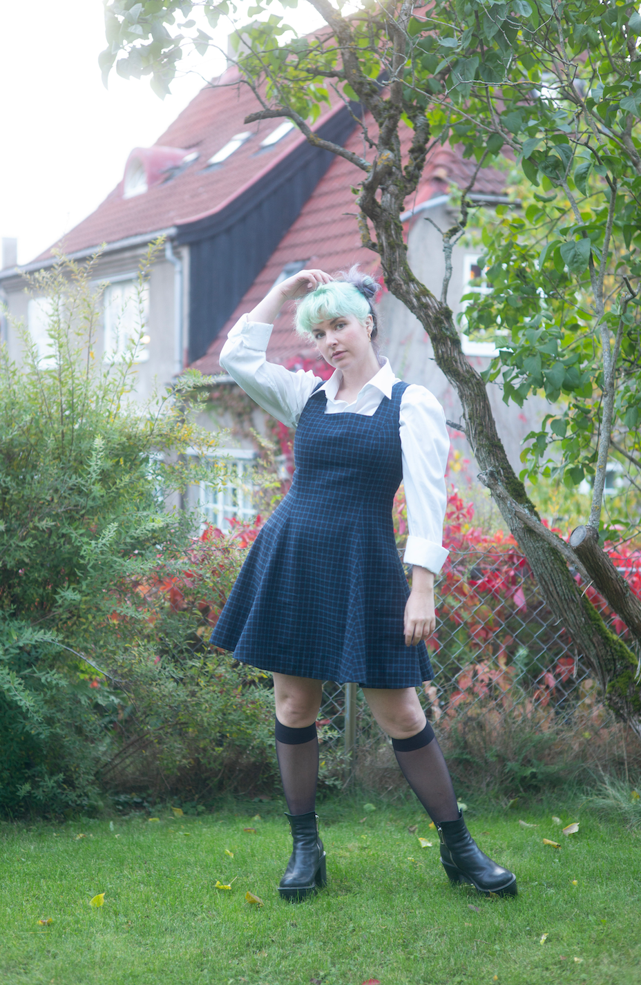 Dressing uten ermer med firkantet utringning